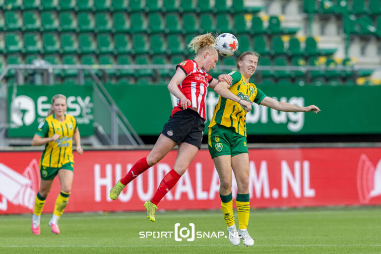 20-26 10 04 ADO Den Haag - PSV -SPSN 4-5--1